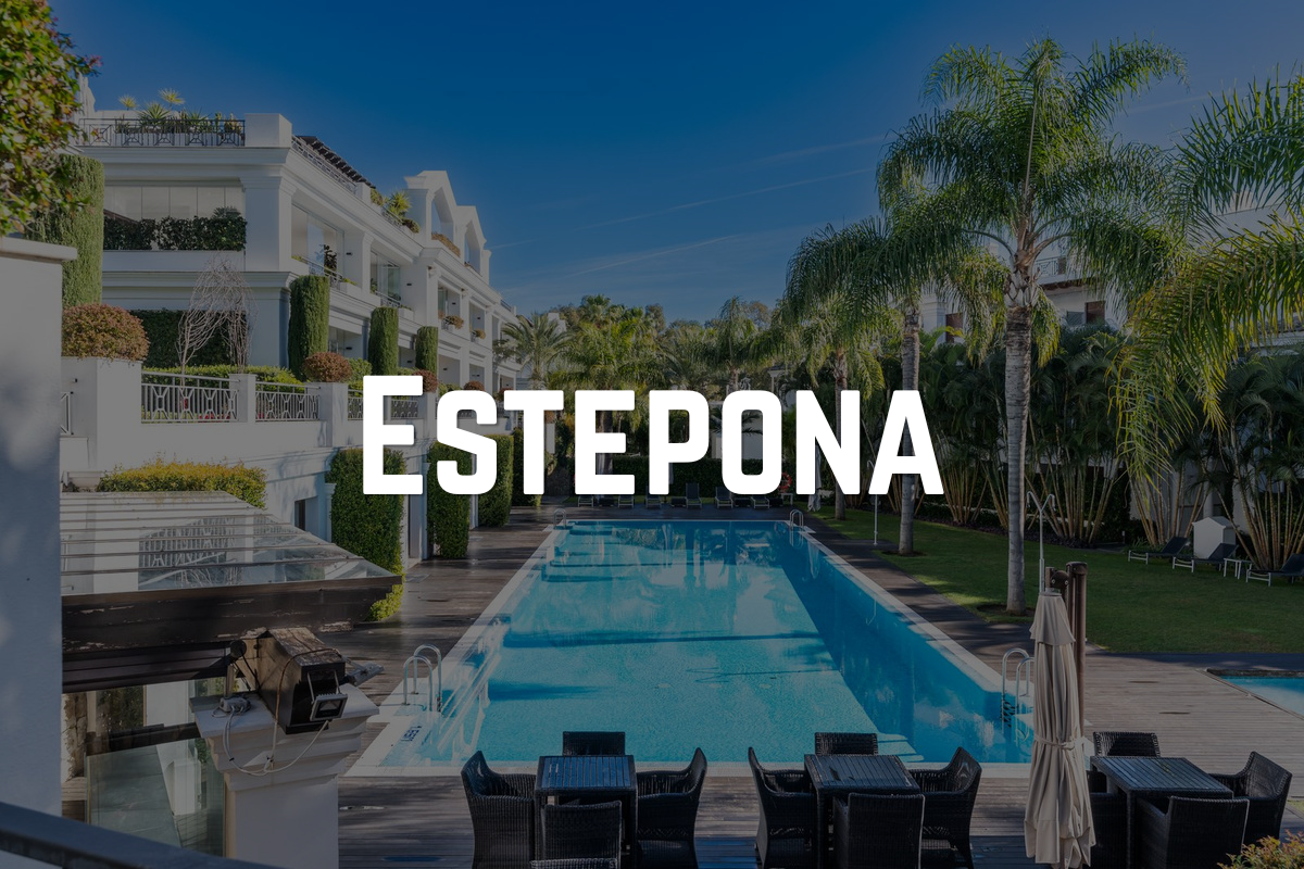 Modern homes and beachfront property in Estepona